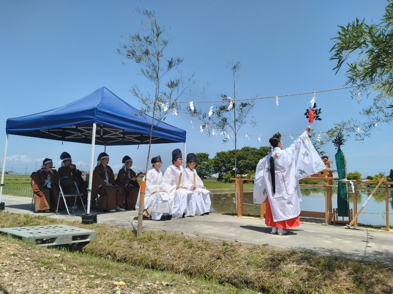 御田植祭神事